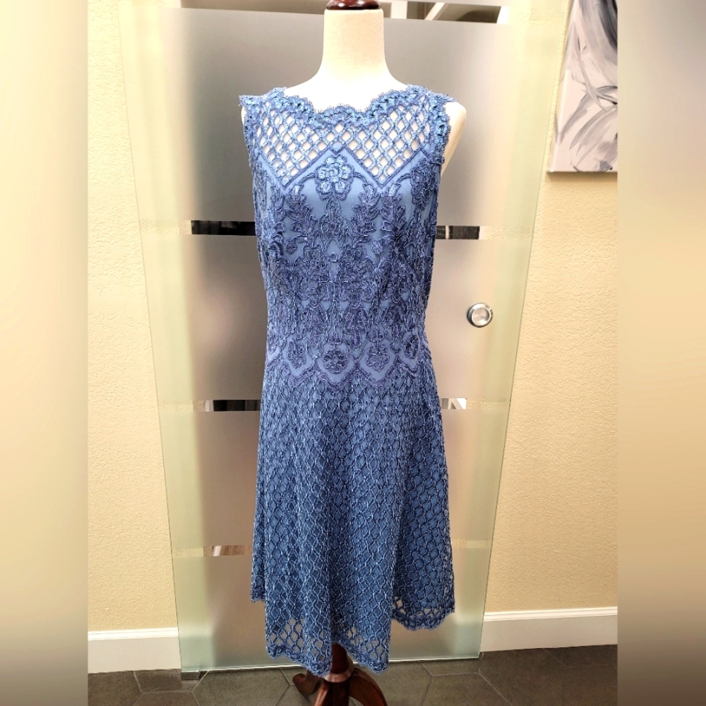 Tadashi Shoji Stunning Ice Blue Lace and Sequin Fit & Flare Dress Size 14